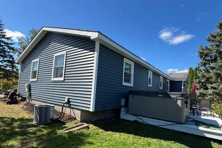 Professional Roofing Contractor in Hilton, NY Professional Roofing Contractor in Hilton, NY